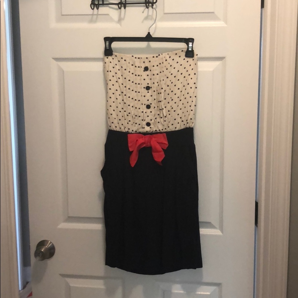 Strapless dress